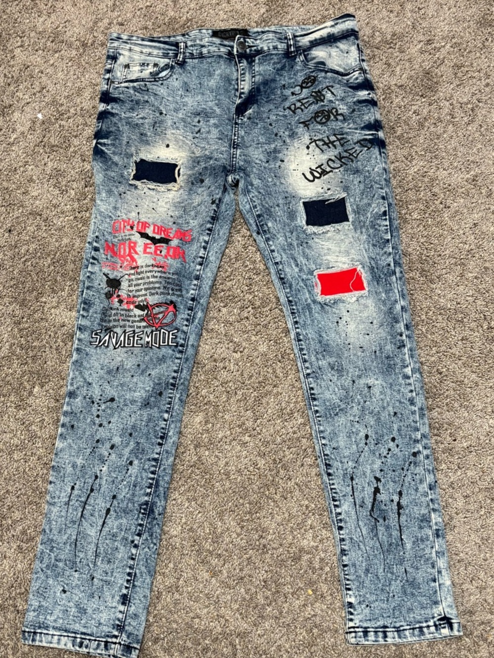 Encrypted men's 38 X 32 distressed jeans paint splatter No Rest for the Wicked